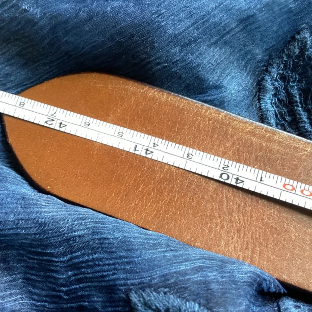 Gucci Leather Belt - Picture 7 of 13